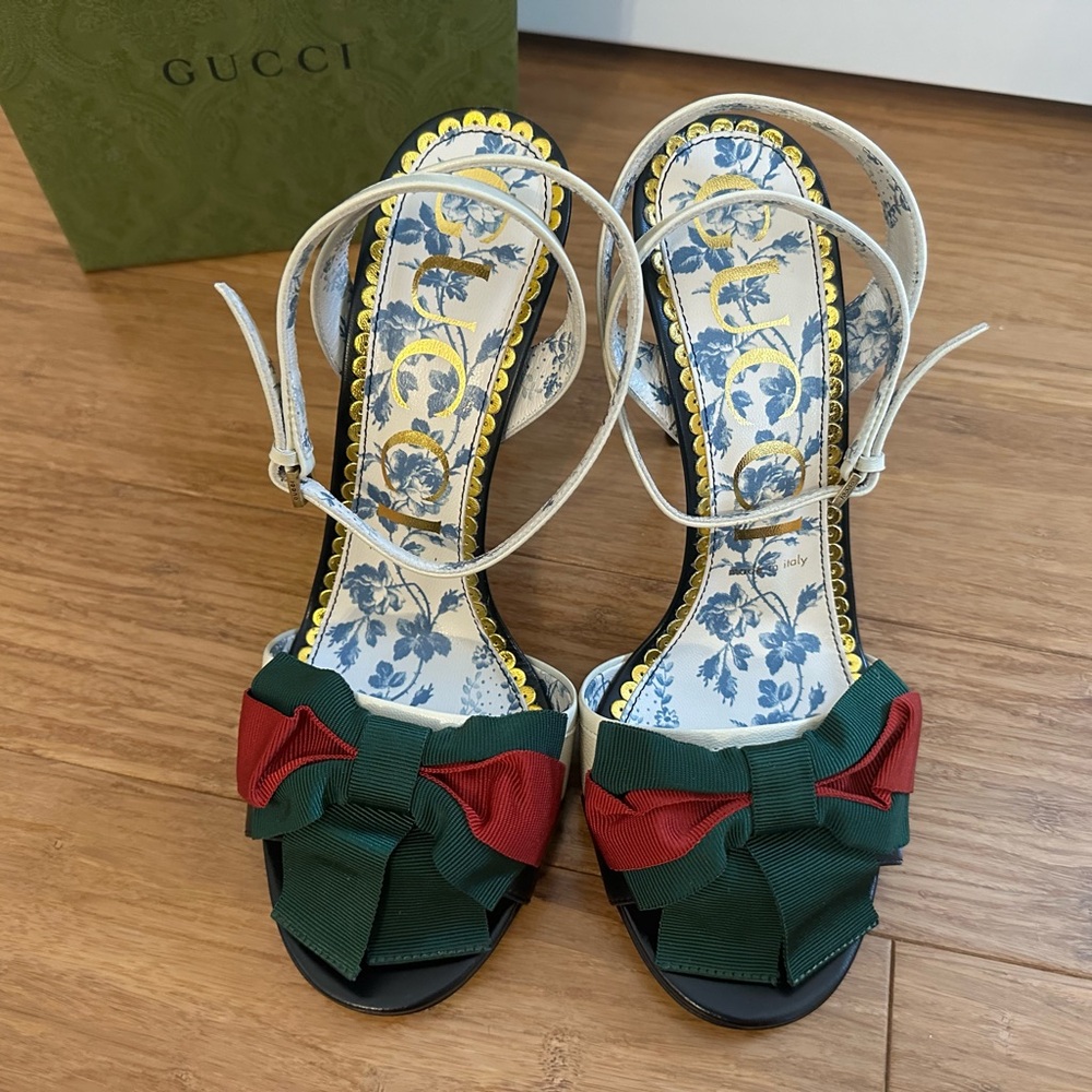 GUCCI Jane Floral Bow heels size 38